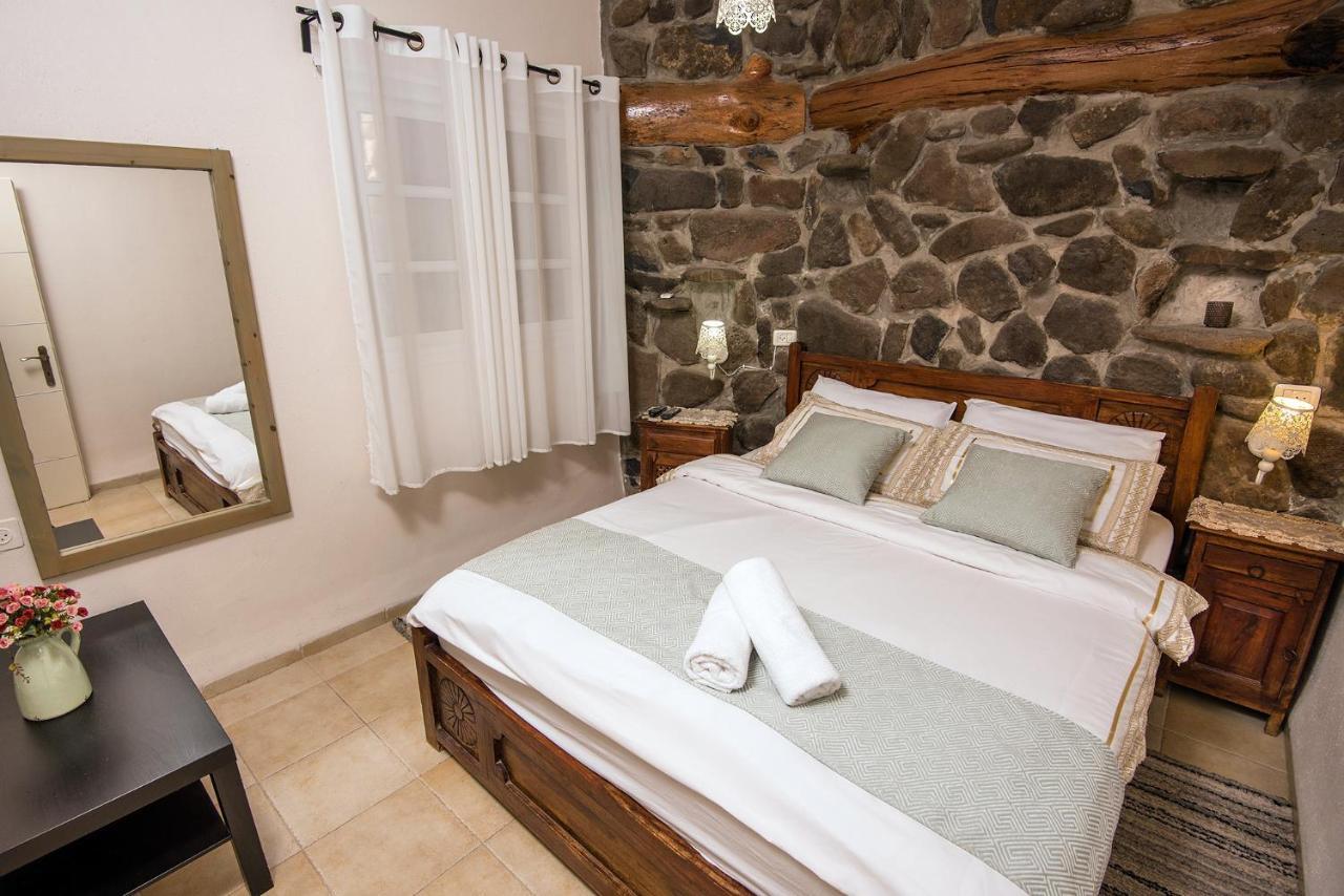 כחול ירוק בכפר Villa Had Nes Exterior foto