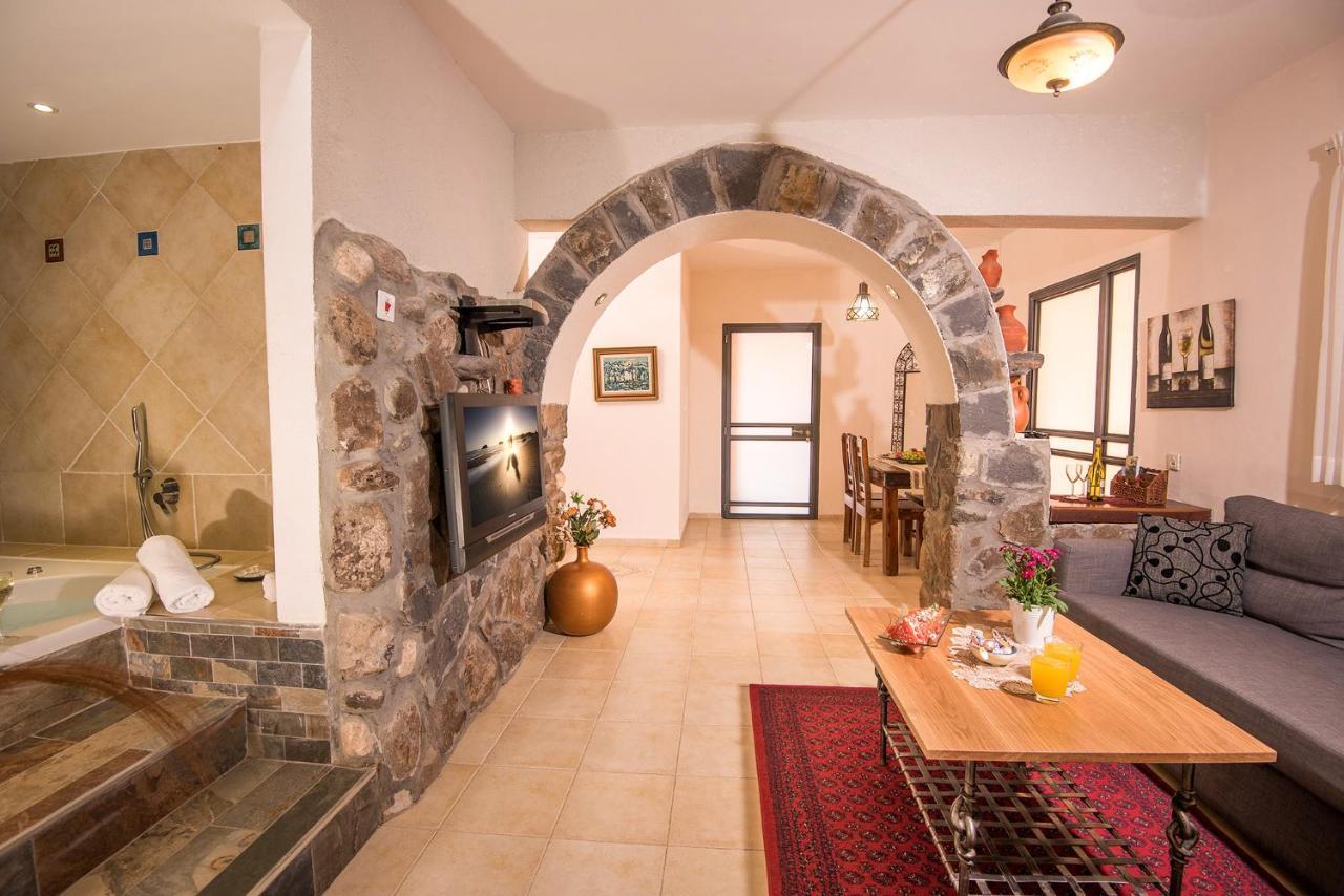 כחול ירוק בכפר Villa Had Nes Exterior foto